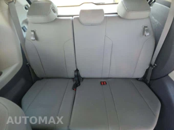 2022 Toyota Sienna XLE 7-Passenger 120.5" WB - miniatura 11
