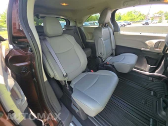 2022 Toyota Sienna XLE 7-Passenger 120.5" WB - miniatura 14