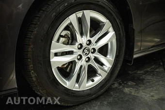 2022 Toyota Sienna XLE 7-Passenger 120.5" WB - miniatura 3