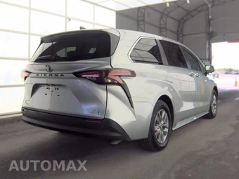 2022 Toyota Sienna XLE 7-Passenger 120.5" WB - miniatura 4