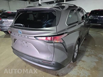 2022 Toyota Sienna XLE 7-Passenger 120.5" WB - miniatura 4