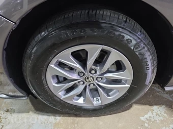 2022 Toyota Sienna XLE 7-Passenger 120.5" WB - miniatura 8