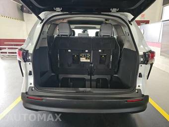2022 Toyota Sienna XLE 7-Passenger 120.5" WB - miniatura 17