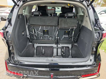 2022 Toyota Sienna XLE 7-Passenger 120.5" WB - miniatura 12