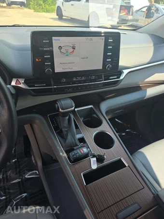 2022 Toyota Sienna XLE 7-Passenger 120.5" WB - miniatura 10