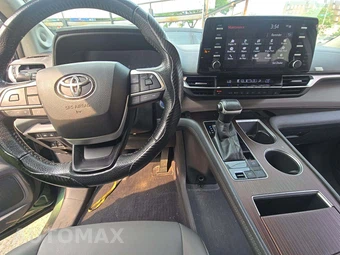 2022 Toyota Sienna XLE 8-Passenger 120.5" WB - miniatura 10
