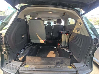 2022 Toyota Sienna XLE 8-Passenger 120.5" WB - miniatura 15