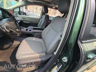 2022 Toyota Sienna XLE 8-Passenger 120.5" WB - miniatura 6