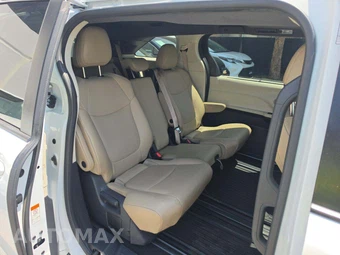 2022 Toyota Sienna XLE 8-Passenger 120.5" WB - miniatura 17