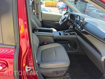 2022 Toyota Sienna XLE 8-Passenger 120.5" WB - miniatura 8