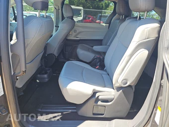 2022 Toyota Sienna XLE 8-Passenger 120.5" WB - miniatura 13