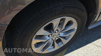 2022 Toyota Sienna XLE 8-Passenger 120.5" WB - miniatura 31