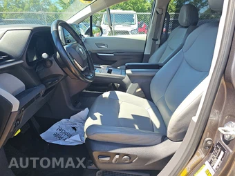 2022 Toyota Sienna XLE 8-Passenger 120.5" WB - miniatura 7