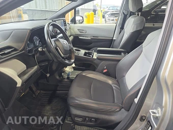 2022 Toyota Sienna XSE 7-Passenger 120.5" WB - miniatura 7