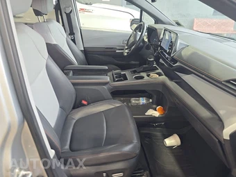 2022 Toyota Sienna XSE 7-Passenger 120.5" WB - miniatura 8