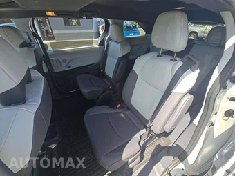 2022 Toyota Sienna XSE 7-Passenger - miniatura 10
