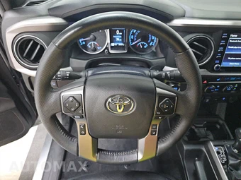 2022 Toyota Tacoma Limited Crew Cab Medium Bed - miniatura 10