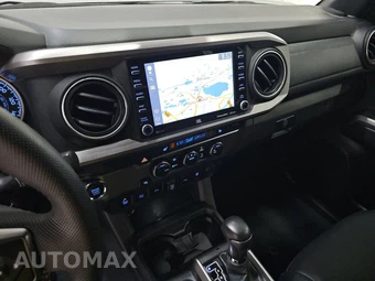 2022 Toyota Tacoma Limited Crew Cab Medium Bed - miniatura 11