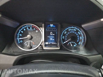 2022 Toyota Tacoma Limited Crew Cab Medium Bed - miniatura 12