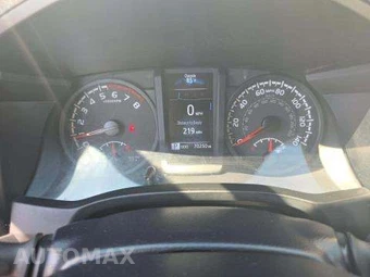 2022 Toyota Tacoma SR - miniatura 10