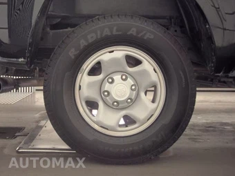 2022 Toyota Tacoma SR Crew Cab Medium Bed - miniatura 10