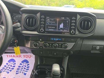 2022 Toyota Tacoma SR Crew Cab Medium Bed - miniatura 11