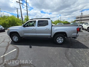 2022 Toyota Tacoma SR Crew Cab Medium Bed - miniatura 3