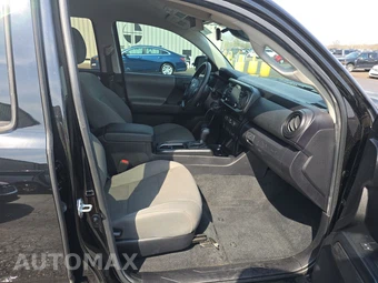 2022 Toyota Tacoma SR Crew Cab Medium Bed - miniatura 8