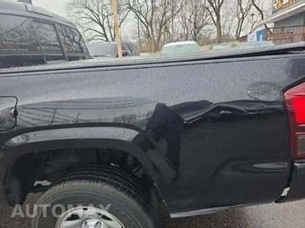 2022 Toyota Tacoma SR Crew Cab Medium Bed – miniatura 26