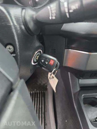2022 Toyota Tacoma SR Crew Cab Medium Bed – miniatura 8