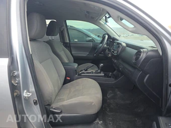 2022 Toyota Tacoma SR Crew Cab Medium Bed - miniatura 8