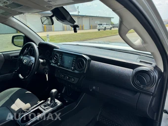 2022 Toyota Tacoma SR Crew Cab Medium Bed - miniatura 17