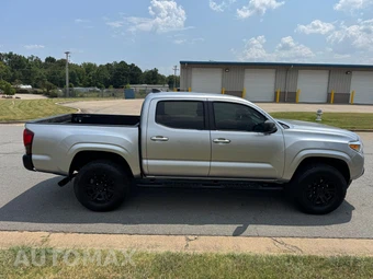 2022 Toyota Tacoma SR Crew Cab Medium Bed - miniatura 5