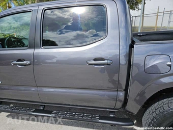2022 Toyota Tacoma SR Crew Cab Medium Bed - miniatura 10