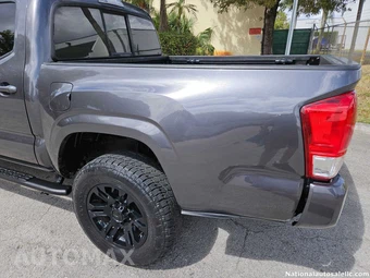 2022 Toyota Tacoma SR Crew Cab Medium Bed - miniatura 11