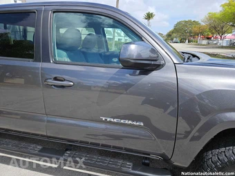 2022 Toyota Tacoma SR Crew Cab Medium Bed - miniatura 17