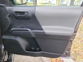 2022 Toyota Tacoma SR Crew Cab Medium Bed - miniatura 24