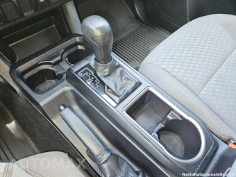 2022 Toyota Tacoma SR Crew Cab Medium Bed - miniatura 44