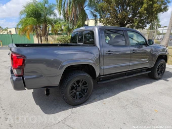 2022 Toyota Tacoma SR Crew Cab Medium Bed - miniatura 7
