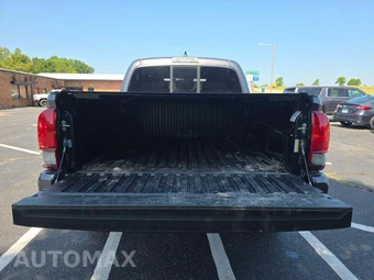 2022 Toyota Tacoma SR Crew Cab Medium Bed – miniatura 11