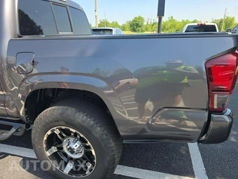 2022 Toyota Tacoma SR Crew Cab Medium Bed – miniatura 24
