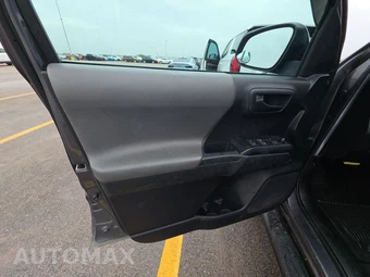 2022 Toyota Tacoma SR Crew Cab Medium Bed - miniatura 9