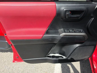 2022 Toyota Tacoma SR5 Crew Cab Long Bed - miniatura 9