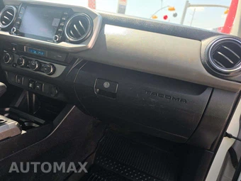 2022 Toyota Tacoma SR5 Crew Cab Long Bed - miniatura 19