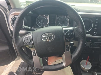 2022 Toyota Tacoma SR5 Crew Cab Long Bed - miniatura 10