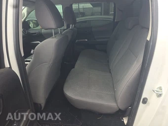 2022 Toyota Tacoma SR5 Crew Cab Long Bed - miniatura 13