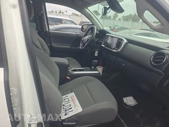2022 Toyota Tacoma SR5 Crew Cab Long Bed - miniatura 8