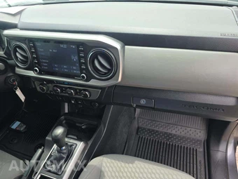 2022 Toyota Tacoma SR5 Crew Cab Long Bed - miniatura 19