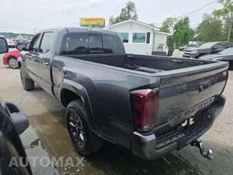 2022 Toyota Tacoma SR5 Crew Cab Long Bed - miniatura 2