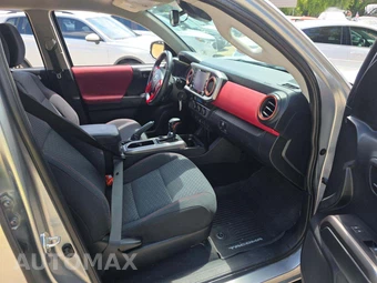 2022 Toyota Tacoma SR5 Crew Cab Medium Bed - miniatura 18